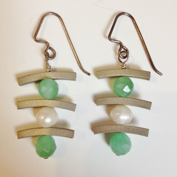 Sterling Silver Onyx Pearl Earrings Asian Handmade - Picture 1 of 4